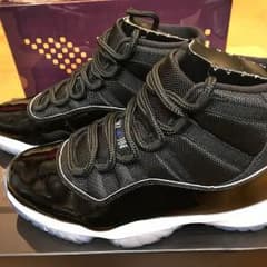 AIR JORDAN 11 スペースジャム27㎝新品未使用のサムネイル