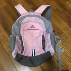 adidas リュックのサムネイル