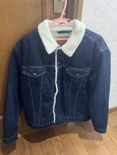 Levi's ボア襟付きデニムジャケット Mのサムネイル