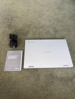 ASUS Chromebook 本体 シルバー 充電器付き　未使用品 ASUS Chromebook 本体 充電器付き - メルカリ