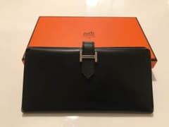 最終値下げ！！エルメス HERMES べアン 長財布 CHANEL PRADAのサムネイル