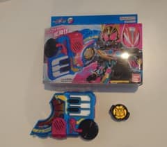 仮面ライダーギーツ DXビートレイズバックルのサムネイル