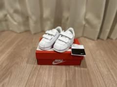 【新品未使用】NIKE ベビーシューズのサムネイル