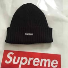 supremeビーニーのサムネイル