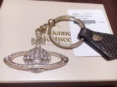 VIVIENNE WESTWOOD ヴィヴィアン オーブ型キーホルダーのサムネイル