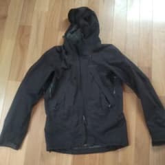 Patagonia パタゴニアストーム ジャケット ブラック XSのサムネイル