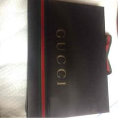 GUCCIの袋のサムネイル