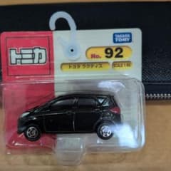 トミカ No.92 トヨタ ラクティス