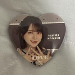 = LOVE 佐々木舞香 缶バ 国立 レコ大 年末歌番組2025衣装のサムネイル
