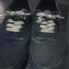 黒のVANS ERAのサムネイル