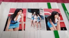 Thumbnail of レースクイーン　写真　はがきサイズ　3枚　ミニスカポリス　アイドル　タレント