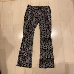 パンツ＊アルバローザのサムネイル