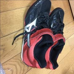 ミズノの陸上スパイクのサムネイル