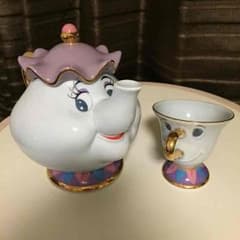 ☆最終値下げ☆【正規品】美女と野獣 ポット夫人とチップのティーポットセットのサムネイル