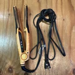 ジャンク品】ADST premiumDS2 ストレートヘアアイロン - メルカリ