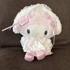 マイメロディ ぬいぐるみ フリル　ドレスのサムネイル