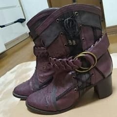 ワインレッド ショートブーツのサムネイル