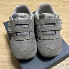 ⭐︎専用⭐︎ニューバランス373 キッズスニーカー★13.5㎝グレー