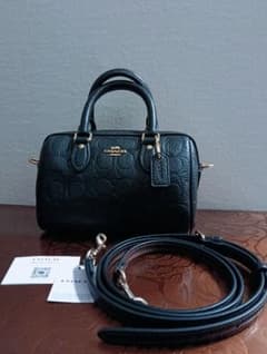 コーチ バッグ COACH ミニショルダーバッグ （CCF28） - メルカリ