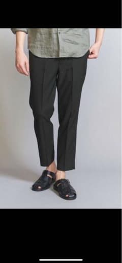 WARDROBE SMART Reflax スキニー クロップドパンツ　Mサイズのサムネイル