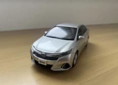 トヨタ SAI カラーサンプル ミニカーのサムネイル