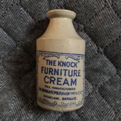 超レア　The Knock Furniture Cream 陶器　ボトル　ポット 超レア The Knock Furniture Cream 陶器 ボトル ポット - メルカリ