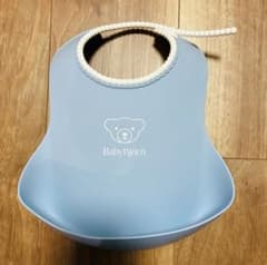 BabyBjorn お食事エプロン ベビービョルン パウダーブルーのサムネイル
