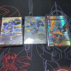 デュエルマスターズ どきどきつよいデッキ 8軸ガチロボ 開封済みのサムネイル