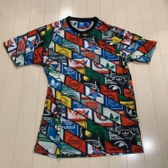 Tシャツのサムネイル