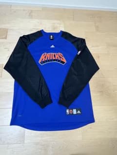 【値下げ】NBA ニックス 長袖プラクティスシャツadidasヴィンテージのサムネイル
