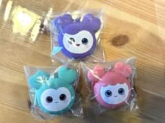 TWICE LOVELYS シリコンミニウォレット gigo限定 ミサモ - メルカリ