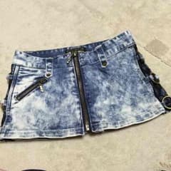 CECIL McBEE(セシルマクビー)デニムショートパンツのサムネイル