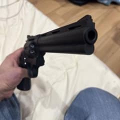 モデルガンコルトパイン357のサムネイル