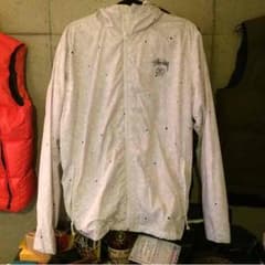 STUSSYのサムネイル