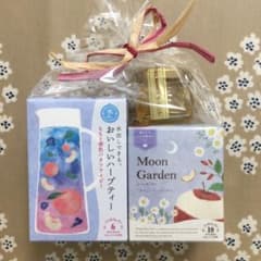 【新品未使用】ノンカフェイン紅茶とハチミツセットのサムネイル