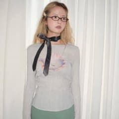 musubore pleatsed print sheer tops - メルカリ