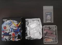 qmsv mini ストライク ＆ デスティニーガンダム　シークレット1種のサムネイル