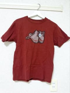 CONVERSE 赤 Tシャツ Sサイズ 靴刺繍のサムネイル
