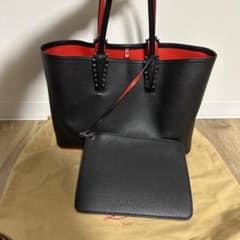 クリスチャン ルブタン Cabata トートバッグのサムネイル