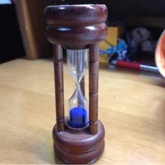 砂時計のサムネイル