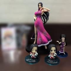 원피스 보어 핸콕 피규어 5종류.