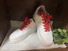 Supreme Nike Air Force 1 Low Whiteのサムネイル