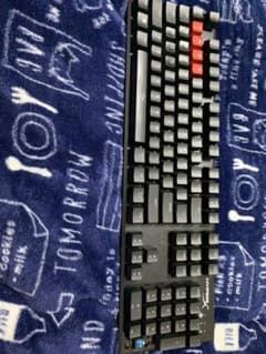 値下げ可能！！キングストン　HyperX 青軸　キーボードのサムネイル