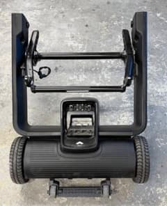 WHILL Model F 電動車椅子 モーター部のサムネイル