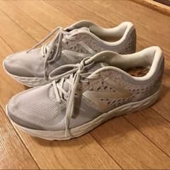 Newbalanceスニーカー 29.5 メンズ 多少の値下げ可のサムネイル