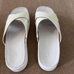 UGG 厚底サンダル ホワイト　24cm (38)