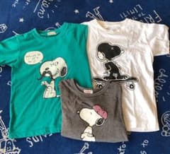 Tシャツ ユニクロのサムネイル
