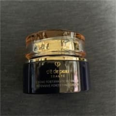 クレ・ド・ポー・ボーテ　クレームアンタンシヴnのサムネイル