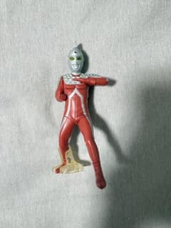 アルティメットルミナス 09 ウルトラセブンのサムネイル