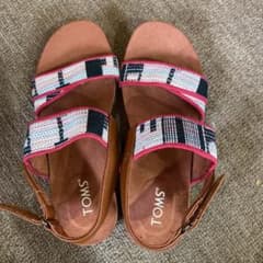 TOMS サンダルのサムネイル